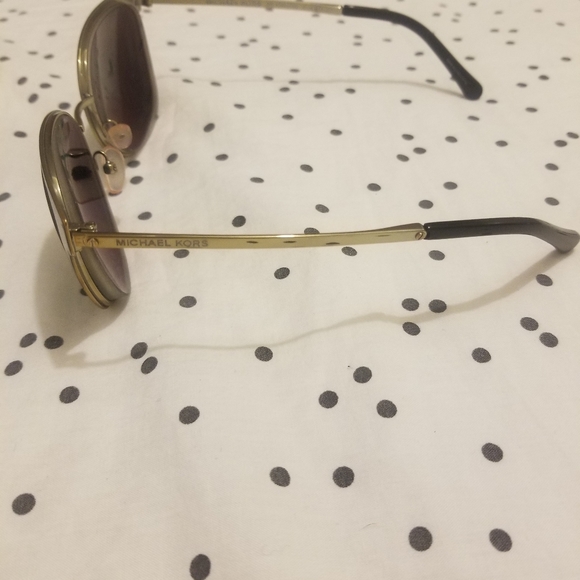 Michael Kors sunglasses - Picture 2 of 5